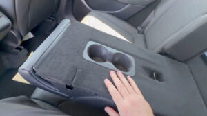 "Kırpılmış" Tesla Model Y