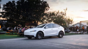 Elektrikli otomobil Tesla model Y