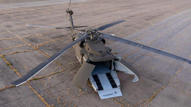 Sikorsky, UH-60L Black Hawk'ı temel alan otonom kargo helikopteri S-70UAS U-Hawk'ı tanıttı [Video]