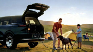 Entegre duş sistemine sahip olan lüks SUV "IM LS9" görücüye çıkarıldı