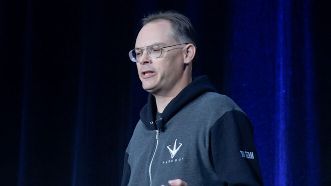 Epic Games CEO’su Tim Sweeney, Steam gibi dijital pazar yerlerinde “yapay zekâ ile üretilmiştir” etiketinin kullanılmasına karşı çıkıyor