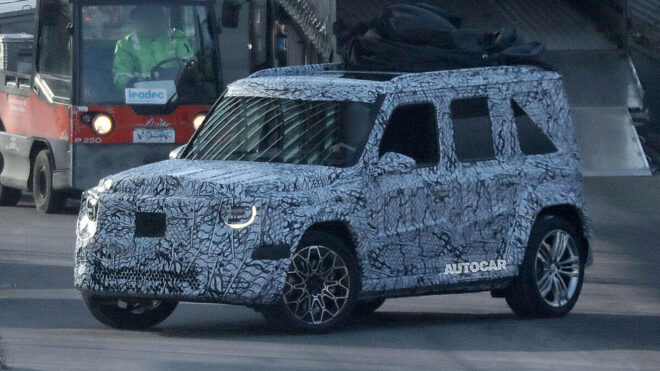 Ufak boyutlu Mercedes-Benz G-Class ilk defa kamuflajlı olarak görüntülendi