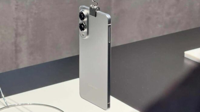 Samsung Galaxy S26 Edge