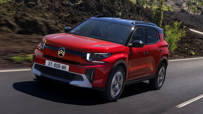 Yeni Citroën ë-C3 Aircross modelinin 54 kWh bataryalı versiyonu Türkiye'de satışa sunuldu.