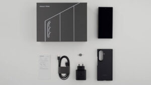 Samsung Galaxy Z TriFold için resmi kutu açma videosu paylaşıldı