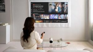 Samsung The Freestyle+