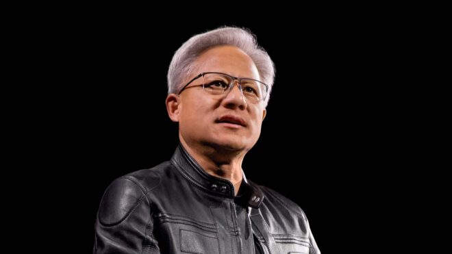 Nvidia CEO'su Jensen Huang, robotların iş gücü açığını kapatabilecek yapay zeka göçmenleri olabileceğini düşünüyor.