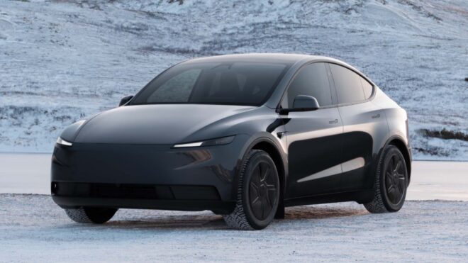 Tesla Model Y Standard Long Range RWD, Avrupa'da satışa sunuldu