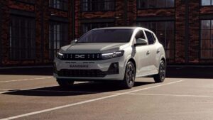 Yeni Dacia Sandero Türkiye'de satışa sunuldu