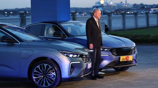 Cumhurbaşkanı, Avrupa Komisyonu Başkanı'na Türk otomotiv sanayisinin “Made in EU” dışında kalmaması için mektup gönderdi