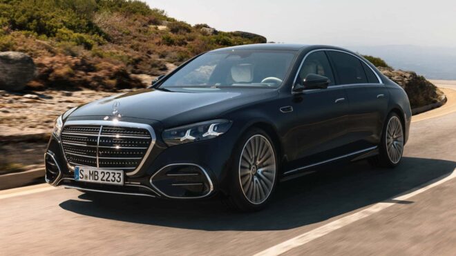 Yeni Mercedes-Benz S-Class resmi olarak görücüye çıkarıldı