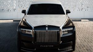 Rolls-Royce Phantom Arabesque görücüye çıkarıldı