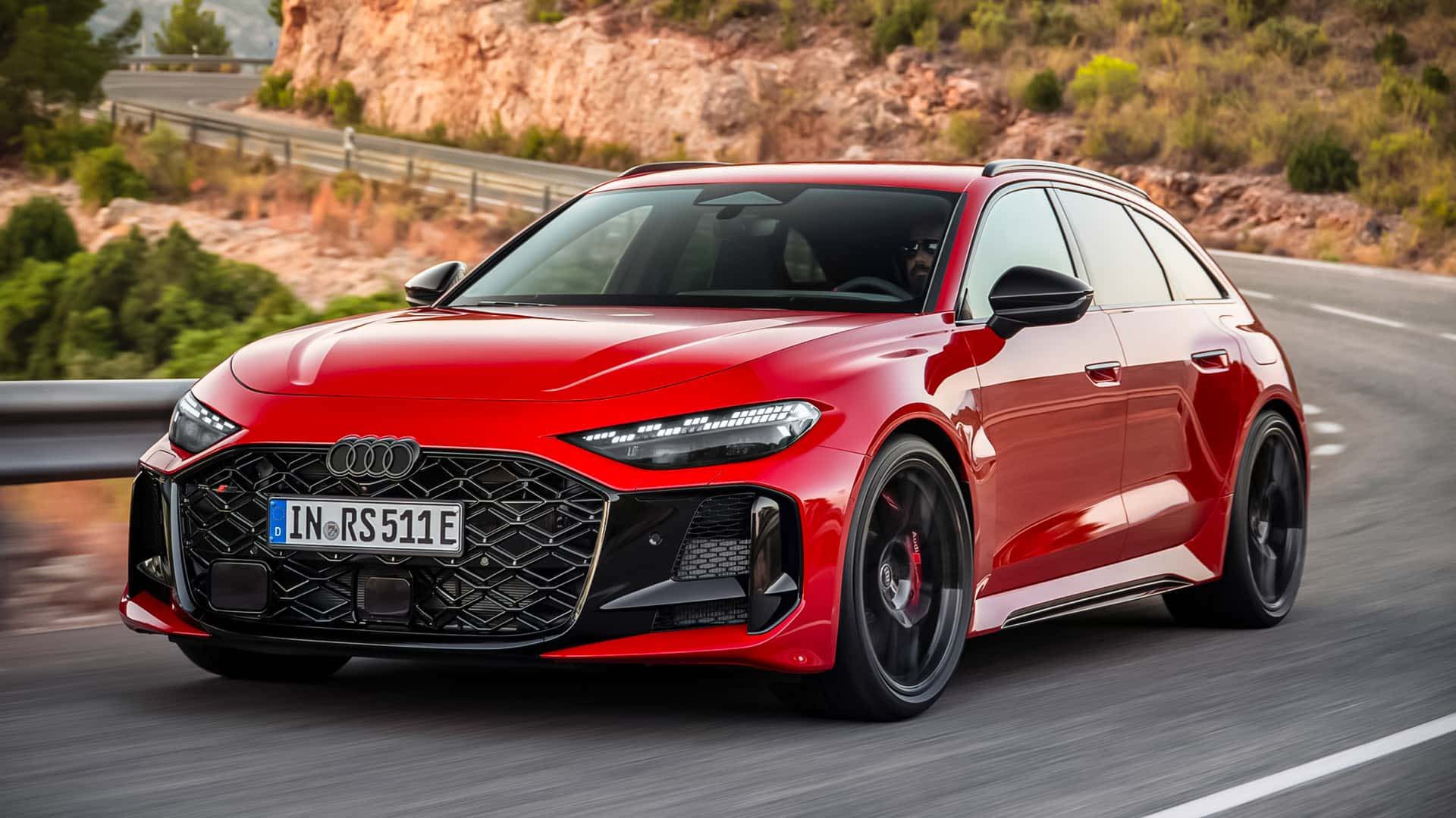 Yeni Audi RS5 resmi olarak görücüye çıkarıldı