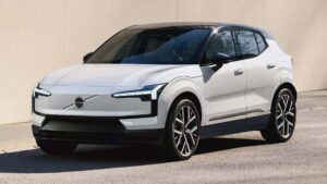 Volvo EX30 için yeni giriş seviyesi versiyon duyuruldu
