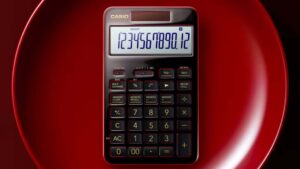 Casio, S100X hesap makinesinin toplamda 650 adet üretilecek özel sürümünü tanıttı