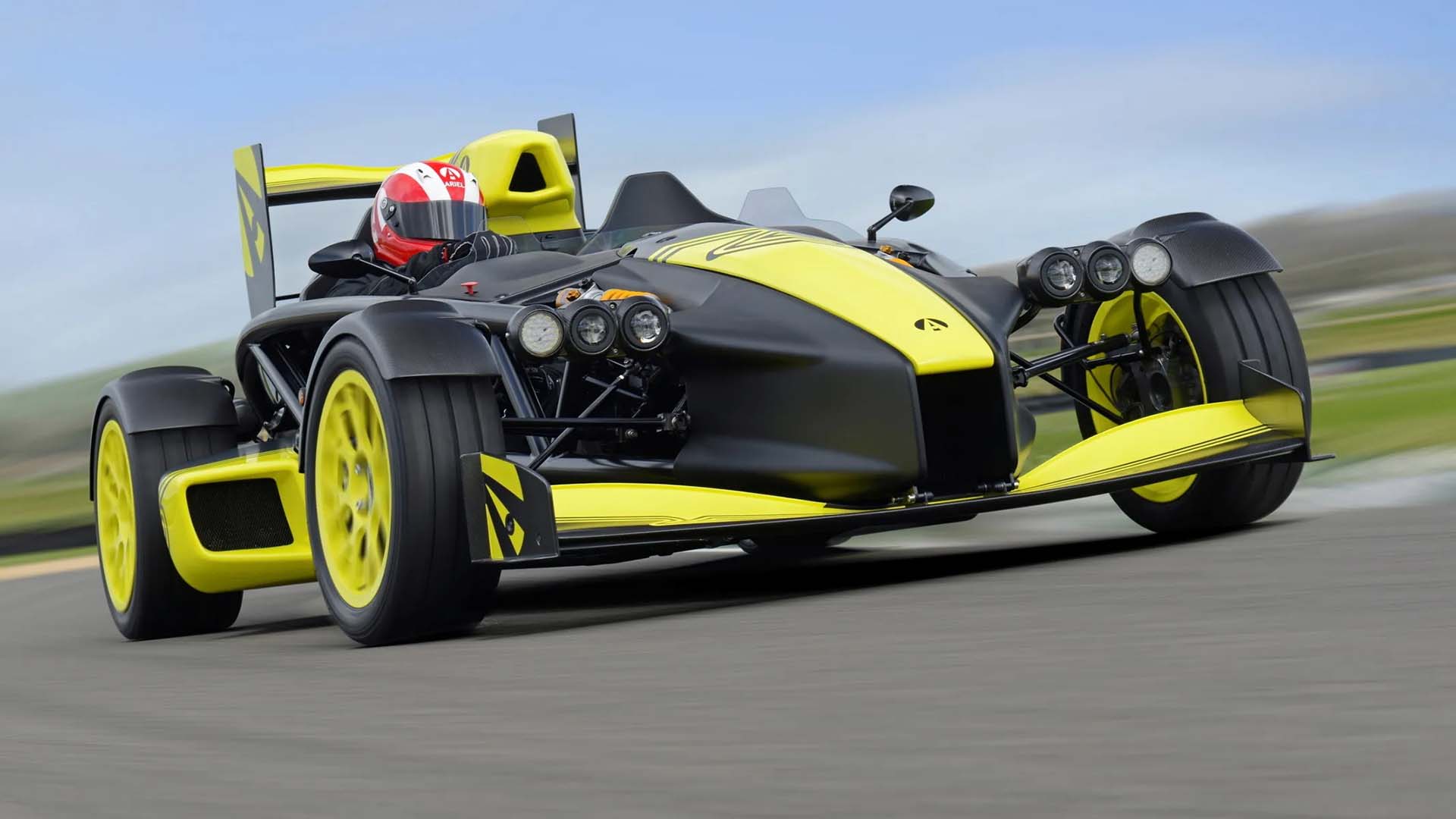 525 beygirlik keyif makinesi Ariel Atom 4RR görücüye çıkarıldı