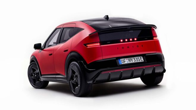 Türkiye’de üretilecek elektrikli model Hyundai IONIQ 3 görücüye çıkarıldı