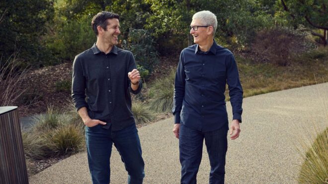 Apple’ın yeni CEO’su John Ternus kimdir?