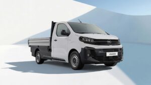 Türkiye'de üretilen yeni Opel Vivaro Kamyonet satışa sunuldu