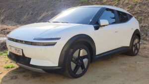 Standart Hyundai IONIQ 3 için yeni fotoğraflar paylaşıldı