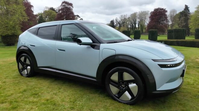 Türkiye’de üretilecek Hyundai IONIQ 3’ün standart versiyonu için ilk inceleme videoları paylaşıldı