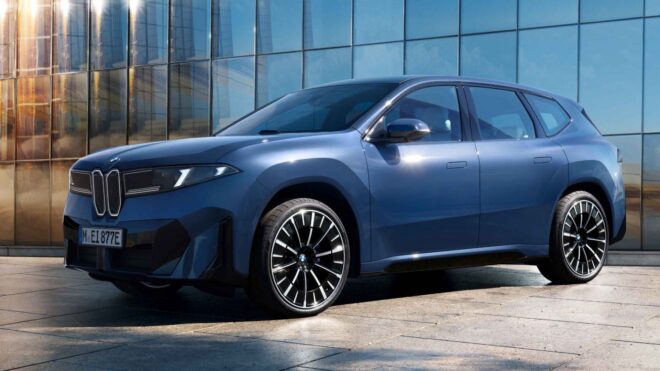 Yeni BMW iX3 50 xDrive Türkiye’de satışa sunuldu
