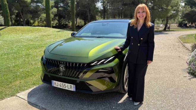 Gupse Kaplan: “Türkiye’nin Peugeot 408 satışlarındaki küresel liderliğini devam ettirmesini istiyoruz.”