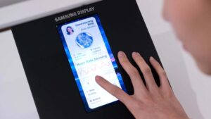 Samsung Display, oldukça iddialı akıllı telefon ekranları hazırladı