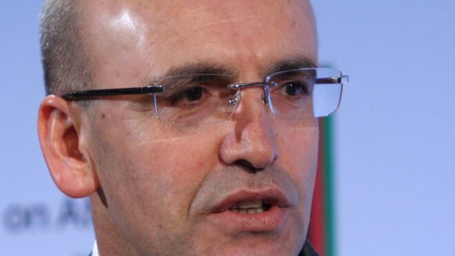 Mehmet Şimşek: “Google, Microsoft, Apple gibi teknoloji devleri Orta Asya, Orta Doğu, Kuzey Afrika ve Balkanlar’ı Türkiye’den yönetsinler istiyoruz.”