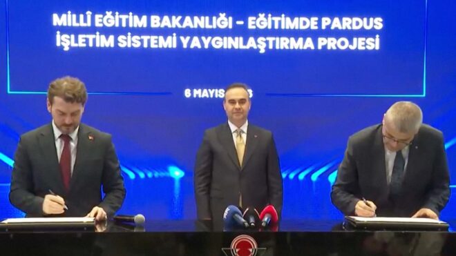 TÜBİTAK ile Milli Eğitim Bakanlığı arasında “Eğitimde Pardus İşletim Sistemi Yaygınlaştırma Projesi” sözleşmesi imzalandı