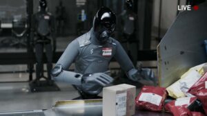Figure, insansı robotunu çalışırken gösteren 16 saatlik bir canlı yayın gerçekleştirdi