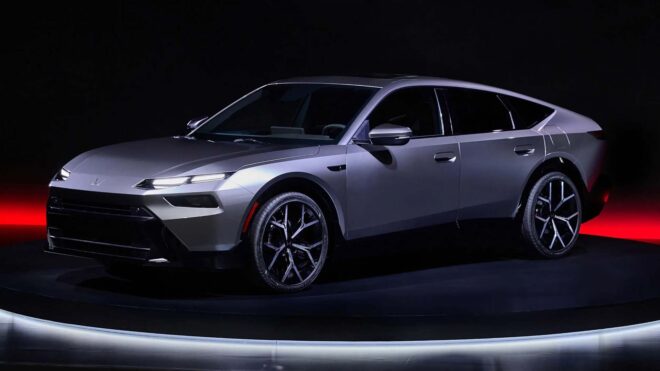 Yeni Honda Hybrid Sedan prototipi sergilendi