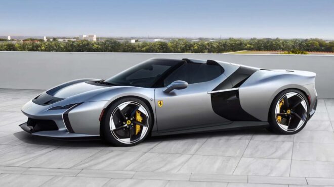 F8 Spider'ı temel alan "Ferrari HC25" görücüye çıkarıldı