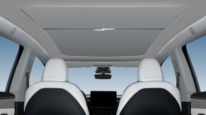 Tesla, Model Y için Çin'de resmi tavan güneşliği satmaya başlayacak