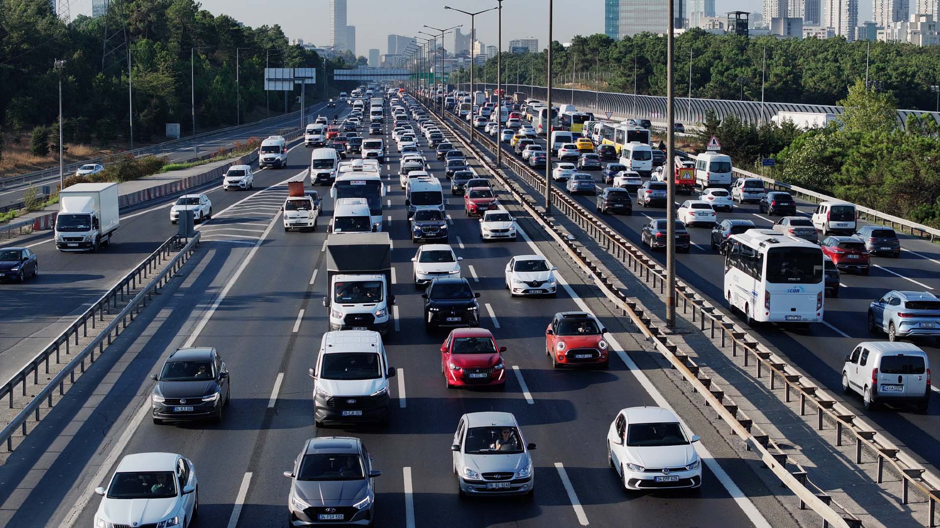 Japonya merkezli otomobil firmasına 863 milyon TL reklam cezası