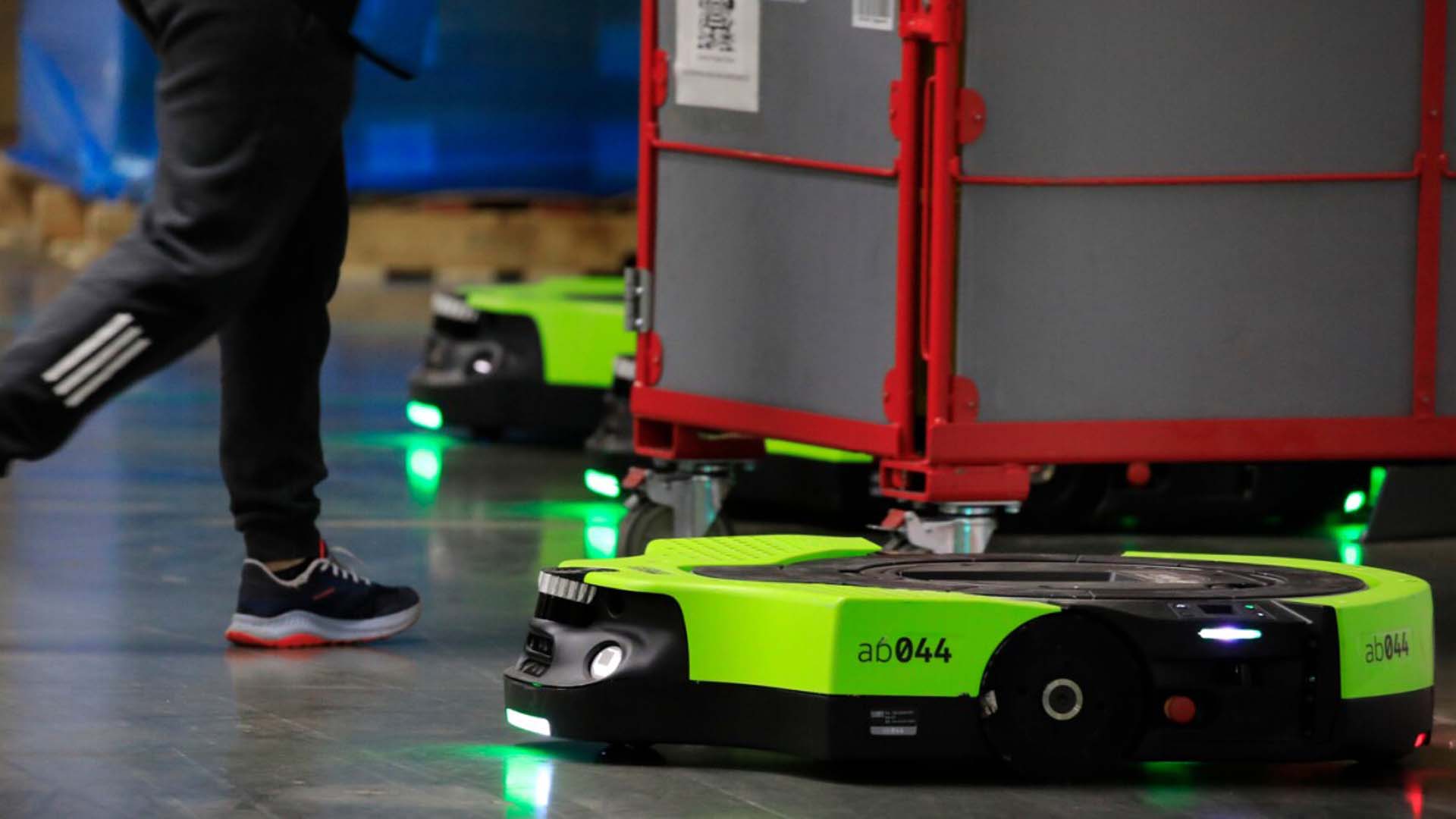 Amazon, otonom depo robotu Proteus'u yapay zeka ile güçlendiriyor