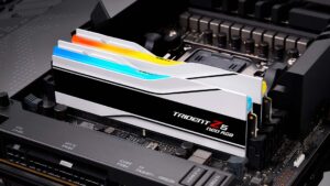 DDR5