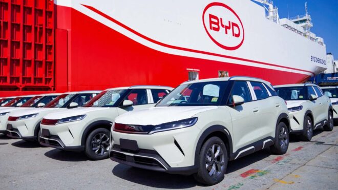 BYD, Toyota’yı geçerek dünyanın en büyük otomobil üreticisi olmak istiyor