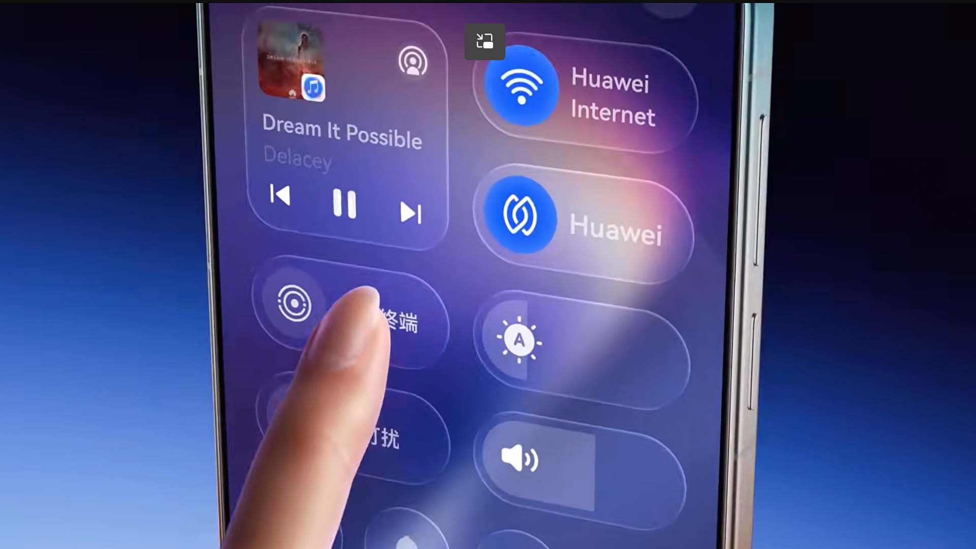 Huawei, 'Liquid Glass' esintili HarmonyOS 7'yi tanıttı [Video]