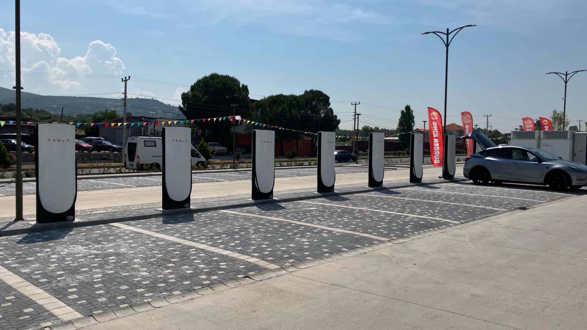 Tesla, Muğla’da Supercharger istasyonunu açtı