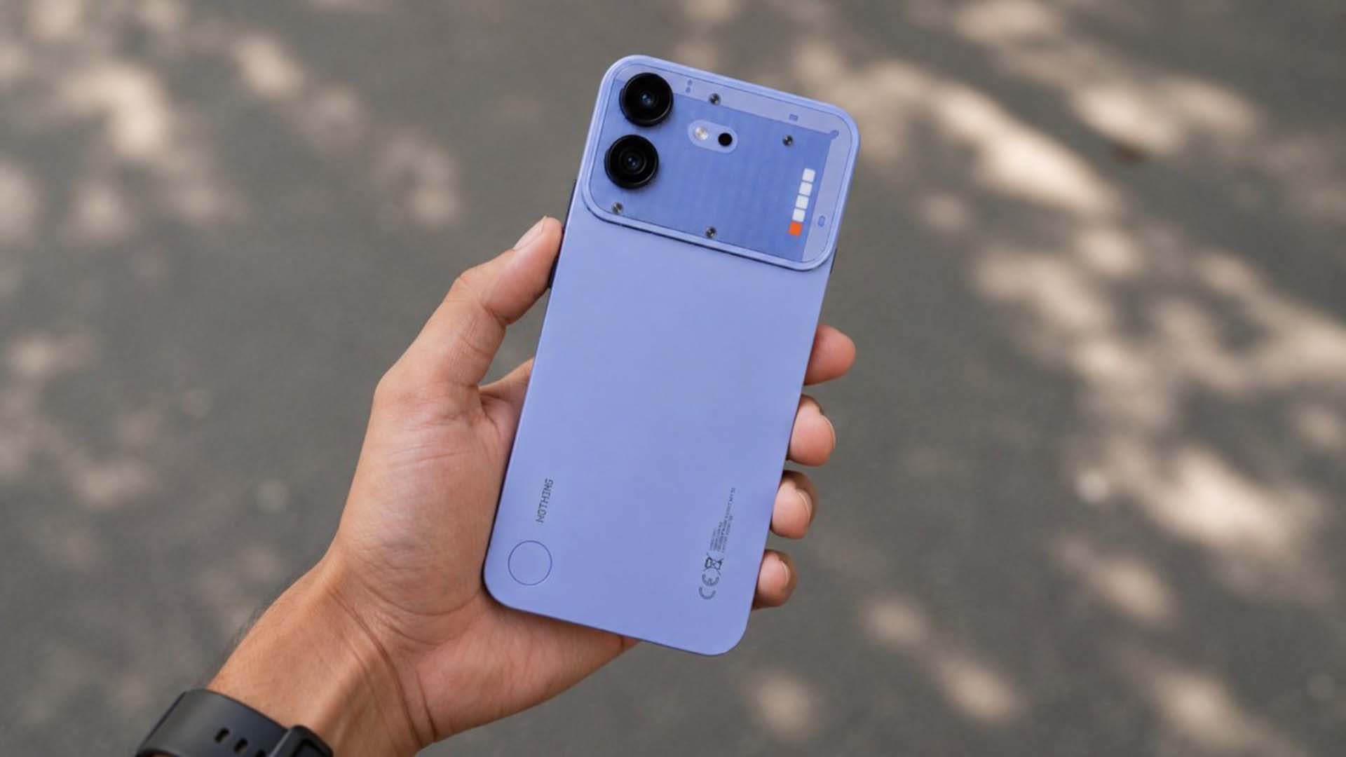 Nothing Phone (4b) için hazırlanan renk seçenekleri ortaya çıktı