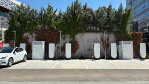Tesla Tesla, Ankara'da yeni bir Supercharger istasyonu açtı