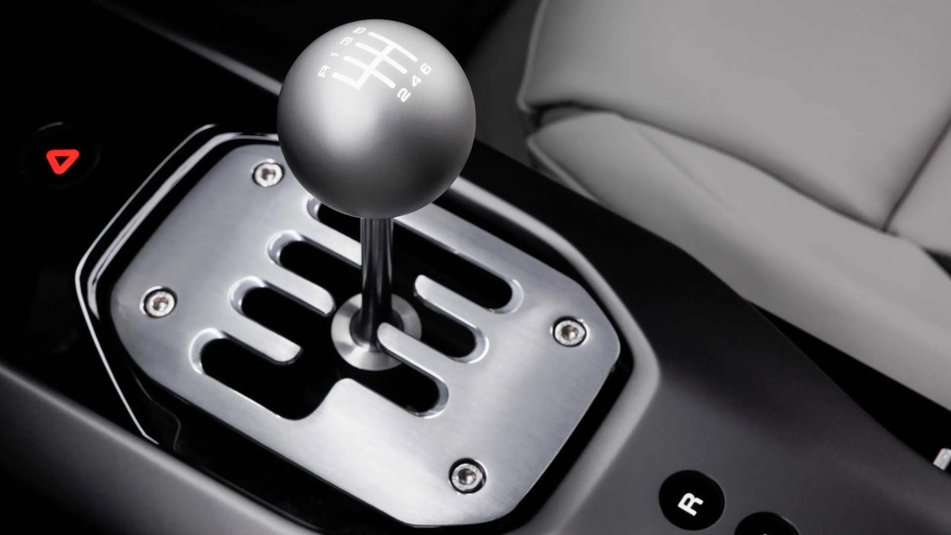 Ferrari 12Cilindri Manuale, elektronik manuel şanzımanla tanıtıldı