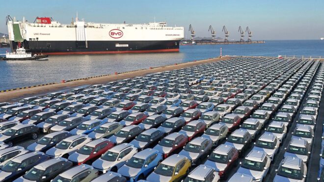 Çin'in aylık araç ihracatı ilk kez 1 milyon adedi aştı