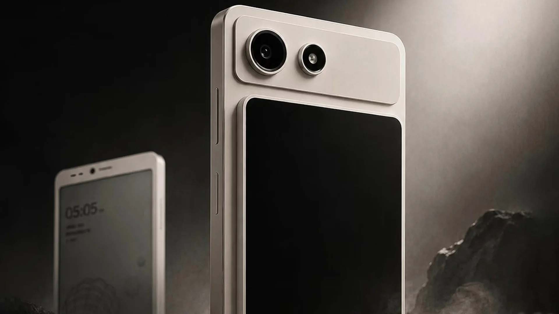 Hisense ve Acer’dan çift ekranlı yeni telefon modelleri geldi