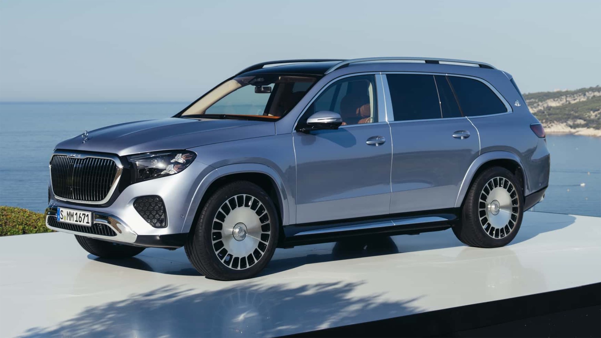 Lüks, daha da lüks: Yeni Mercedes-Maybach GLS tanıtıldı