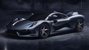 800 beygirlik hiper otomobil modeli Hennessey Blackbird büyük talep gördü
