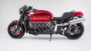 Dodge Viper'ın V10 motoruyla donatılan özel üretim motosiklet modeli 180 bin dolara satıldı