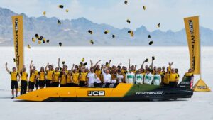 Hidrojen temelli JCB Hydromax ile yeni kara hız rekoru kırıldı