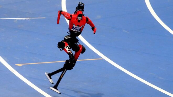 İnsansı robotlar Usain Bolt’un 100 metre rekorunu geride bıraktı